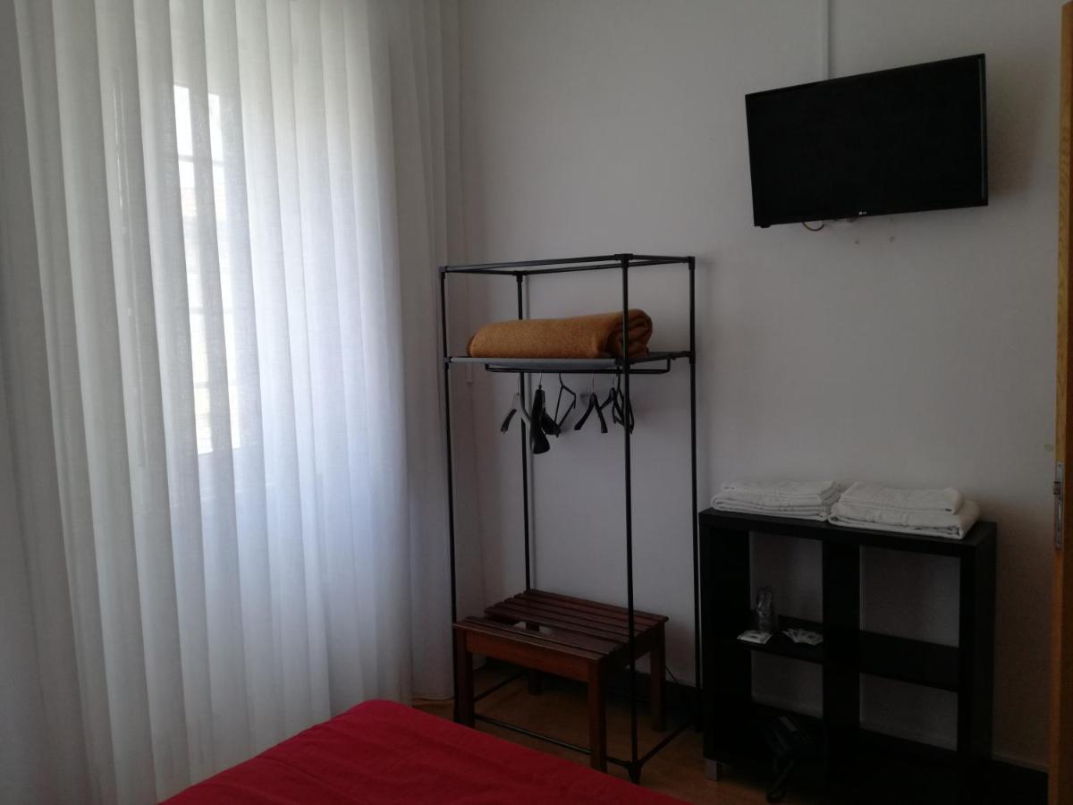 Hospedaria 5 Bicas Aveiro Bagian luar foto