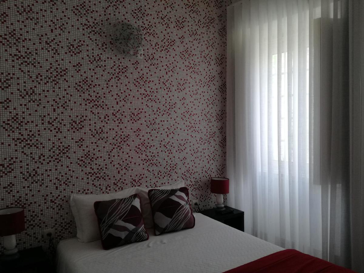 Hospedaria 5 Bicas Aveiro Bagian luar foto