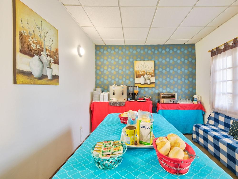 Hospedaria 5 Bicas Aveiro Bagian luar foto