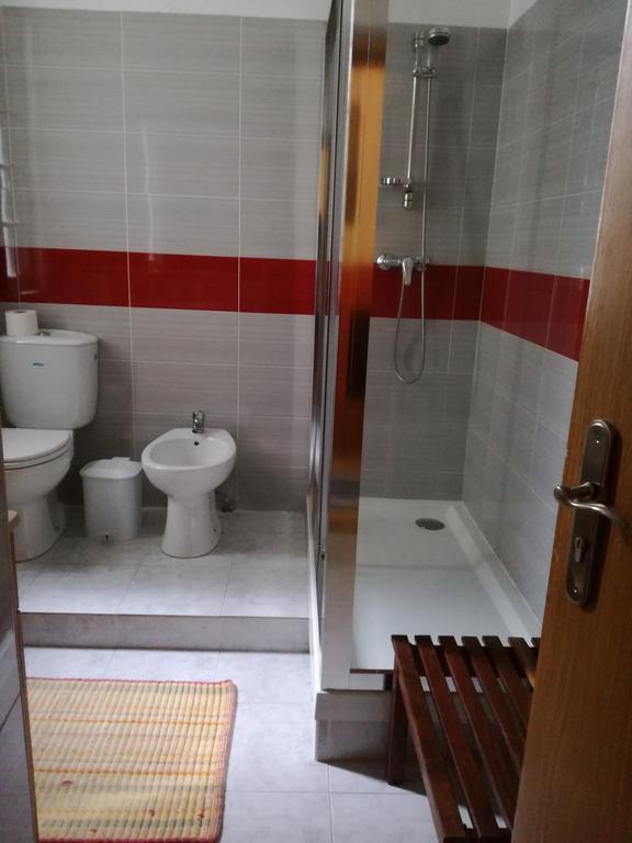 Hospedaria 5 Bicas Aveiro Bagian luar foto